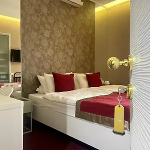 Inn Art, Tbilisi